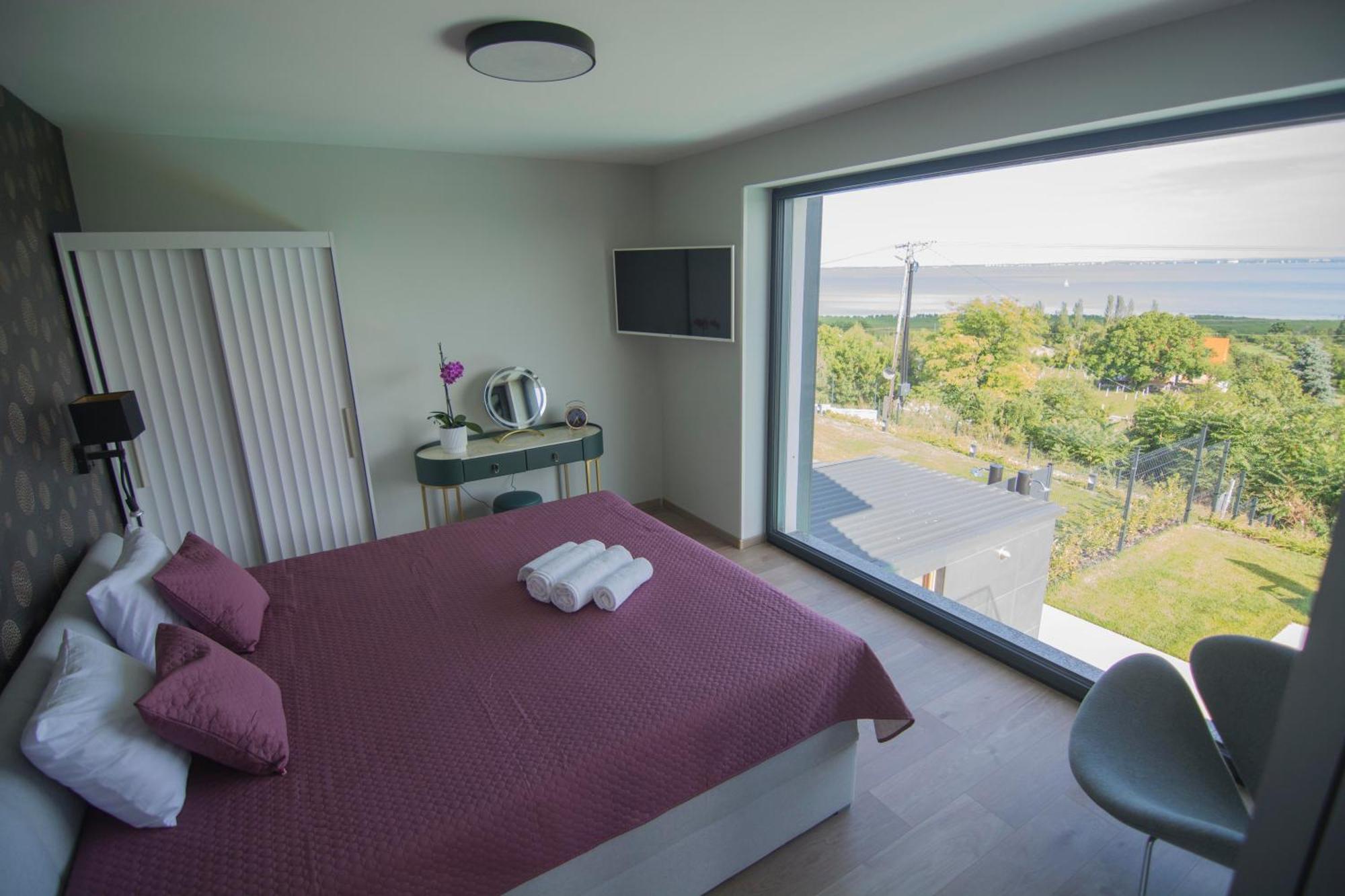 Horizont Apartman Alsoors Ngoại thất bức ảnh